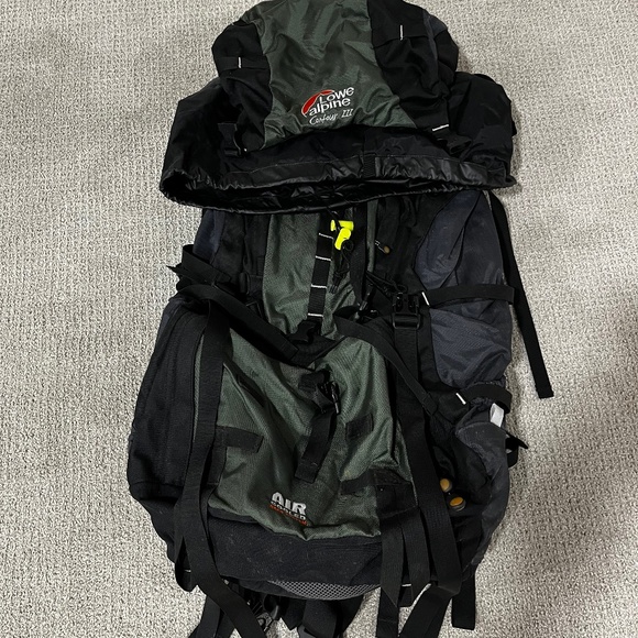Lowe alpine contour iii deals